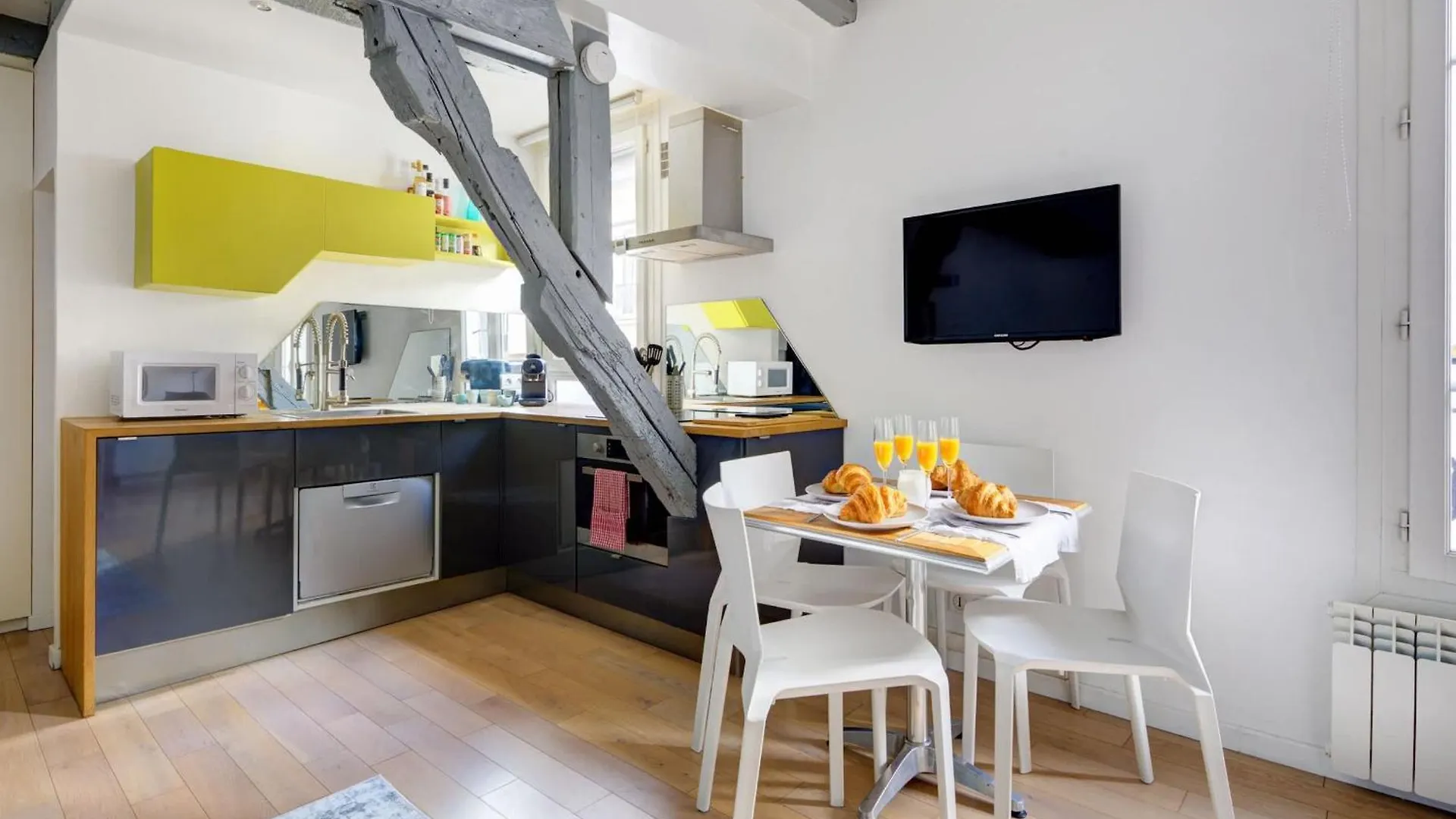 Bnbnova - Le Marais & Pompidou Paryż Apartament